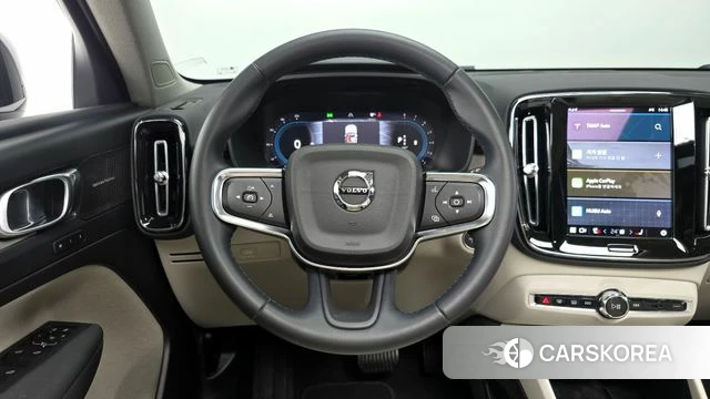 Volvo XC40 2023 Черный из Кореи, фото 4