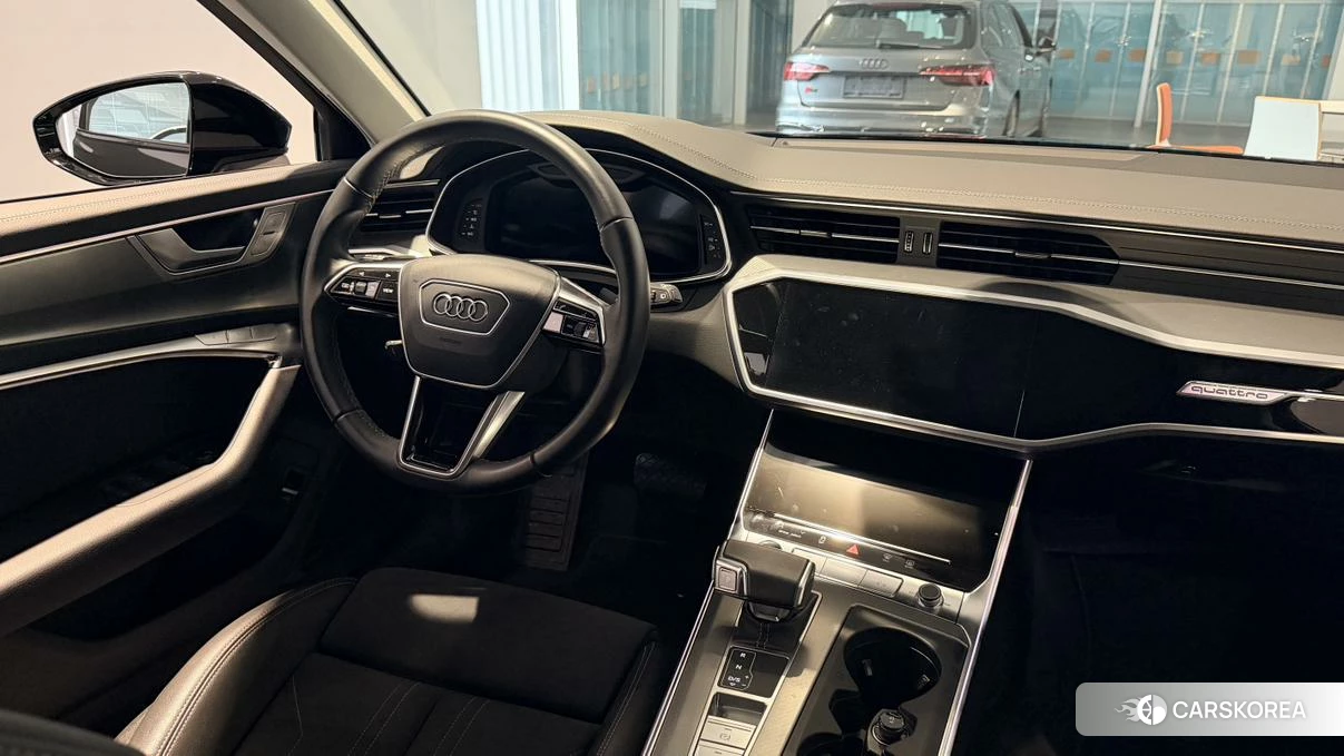 Audi A6 (import) 2023 Черный из Китая, фото 4
