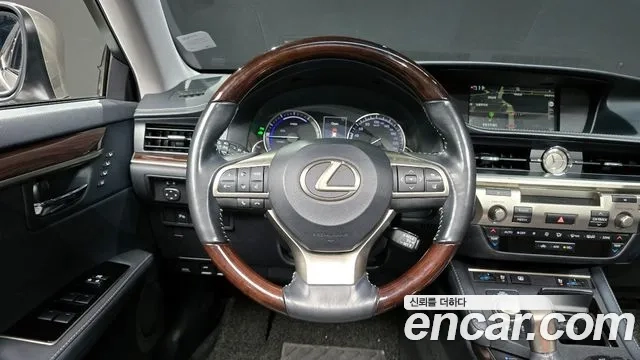 Lexus New ES300h 2018 Песочный из Кореи, фото 4