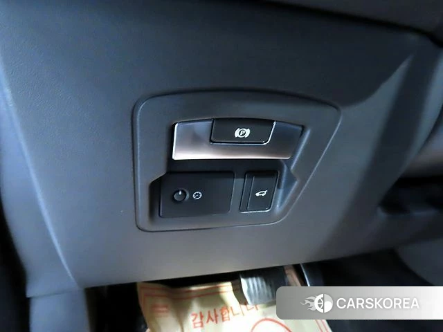 Land Rover Range Rover Velar 2019 Черный из Кореи, фото 4