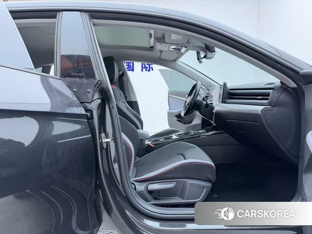 Volkswagen Lingdu 2023 Темно-серый из Китая, фото 4
