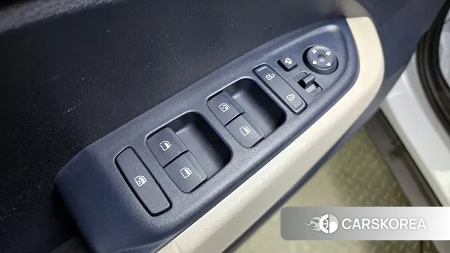 Hyundai Venue 2020 Белый из Кореи, фото 4