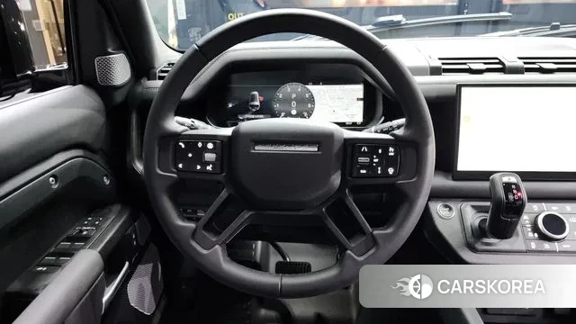 Land Rover Defender (L663) 2024 Серый из Кореи, фото 4