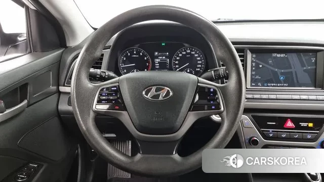 Hyundai Avante AD 2018 Белый из Кореи, фото 4