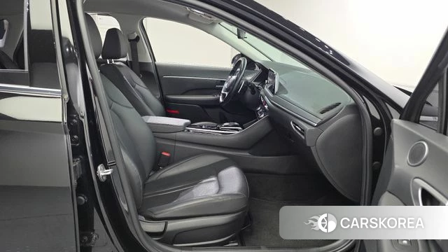 Hyundai Sonata (DN8) 2022 Черный из Кореи, фото 4