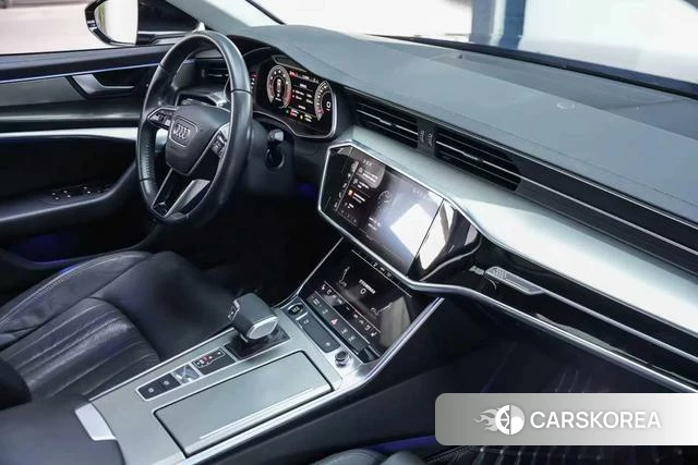 Audi A6L 2021 Черный из Китая, фото 4