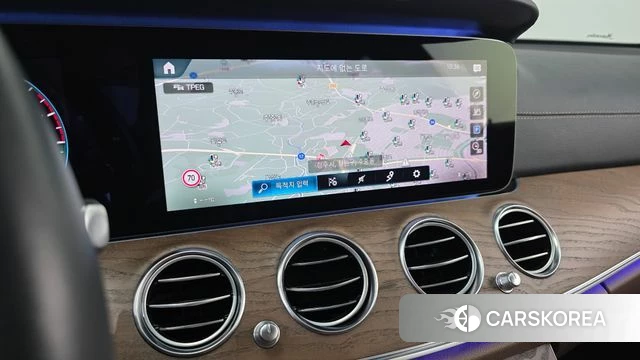 Mercedes-Benz E-Class W213 2021 Белый из Кореи, фото 4