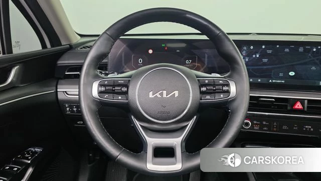 Kia The New K5 3rd generation 2024 Белый из Кореи, фото 4