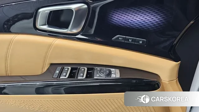 Kia Carnival 4th generation 2023 Белый из Кореи, фото 4