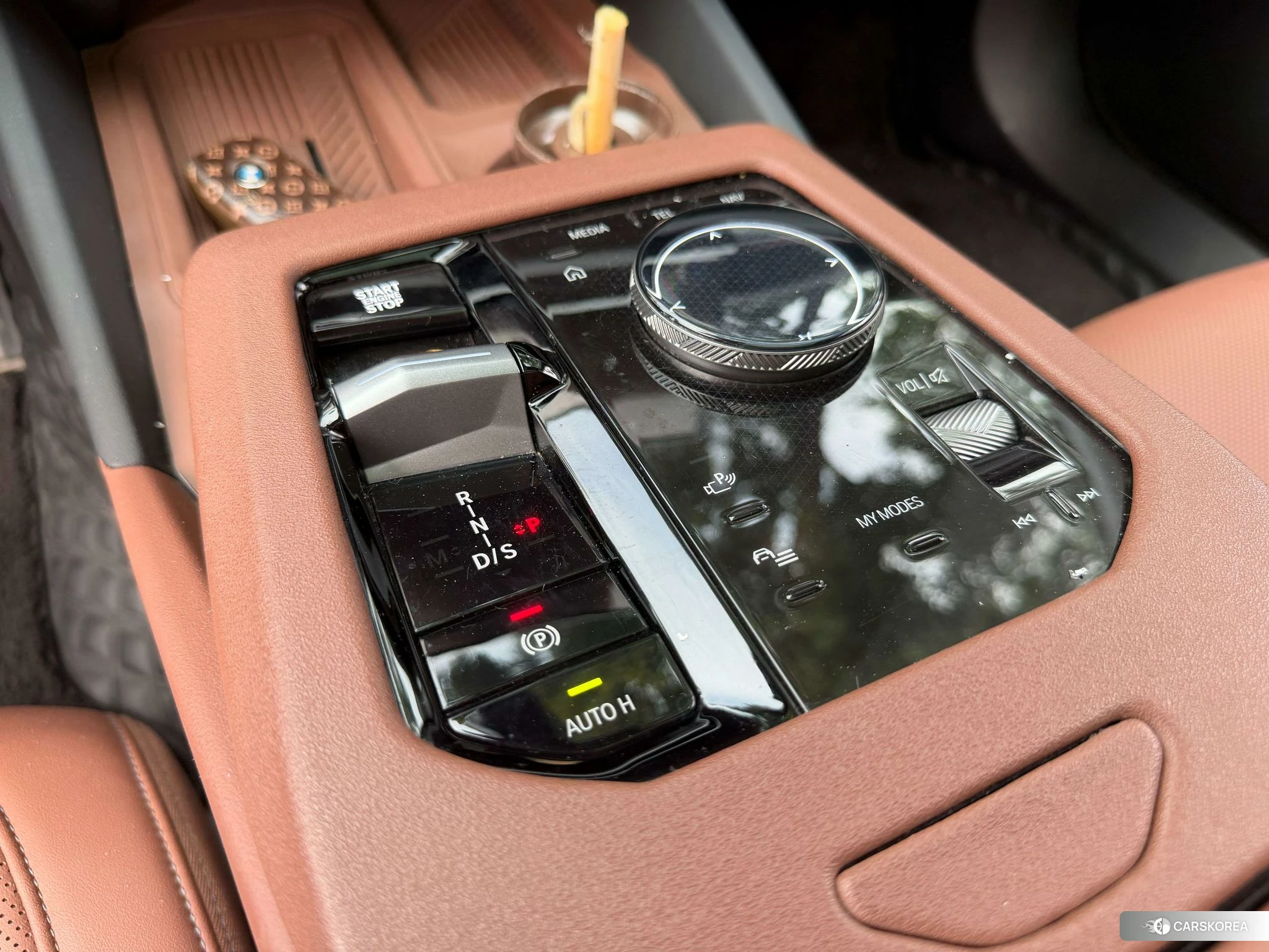 BMW 5 series 2024 Белый из Китая, фото 4