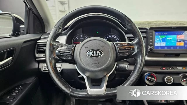 Kia Stonic 2018 Черный из Кореи, фото 4