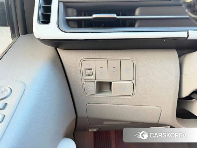Hyundai Staria 2025 Черный из Кореи, фото 4
