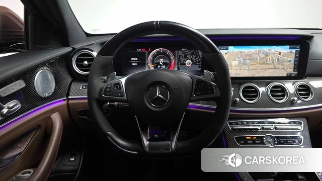 Mercedes-Benz E-Class W213 2018 Черный из Кореи, фото 4