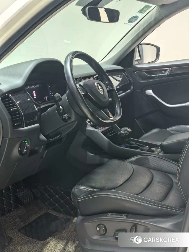 Skoda Kodiak GT 2019 Белый из Китая, фото 4