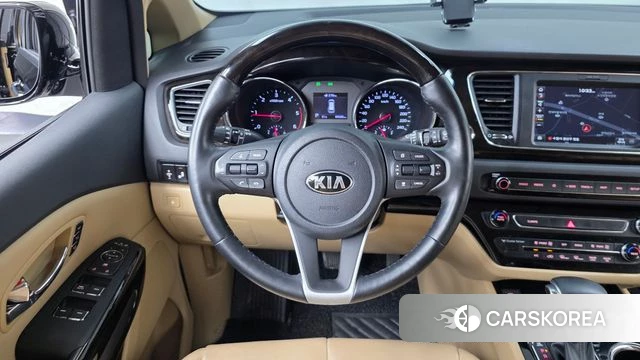 Kia The New Carnival 2018 Черный из Кореи, фото 4