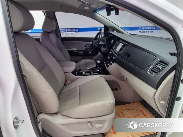 Kia The New Carnival 2018 Белый из Кореи, фото 4