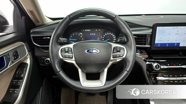 Ford Explorer 6th Generation 2022 Черный из Кореи, фото 4