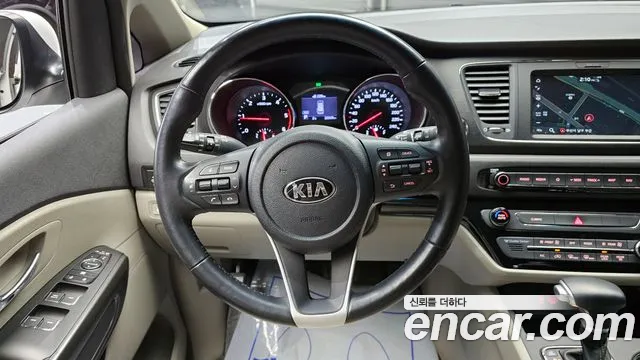 Kia The New Carnival 2019 Белый из Кореи, фото 4