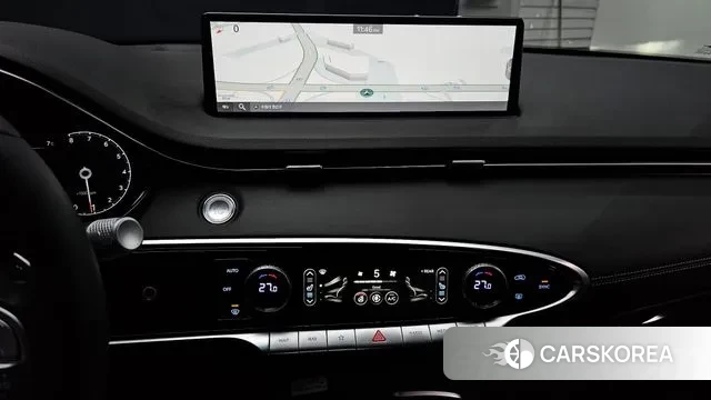 Genesis GV70 2023 Белый из Кореи, фото 4