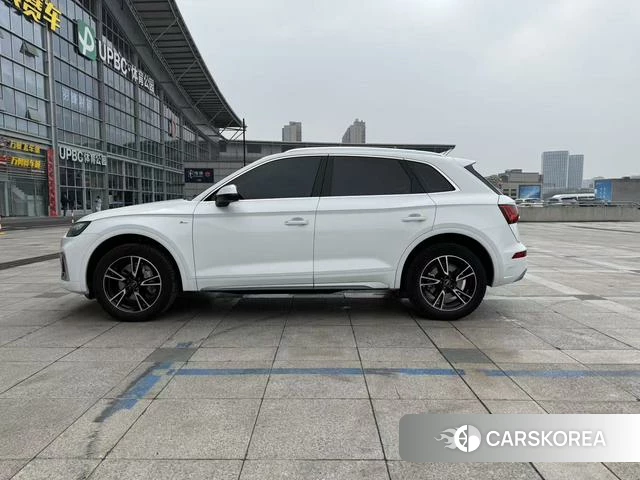 Audi Q5L 2023 Белый из Китая, фото 4