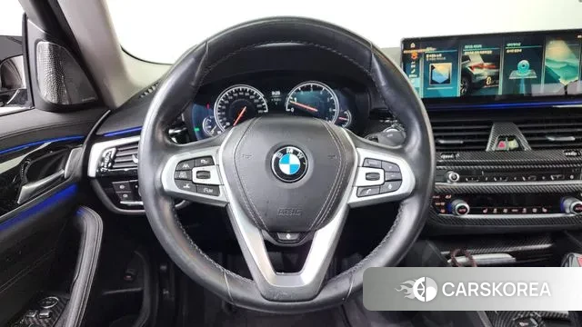 BMW 5 Series (G30) 2018 Синий из Кореи, фото 4