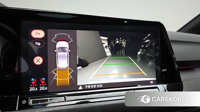 Volkswagen Golf 8th Generation 2024 Белый из Кореи, фото 4