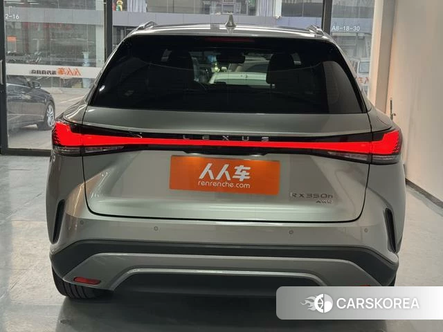 Lexus RX 2023 Серебристо-серый из Китая, фото 4