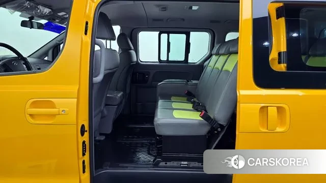 Hyundai The New Grand Starex 2019 Желтый из Кореи, фото 4