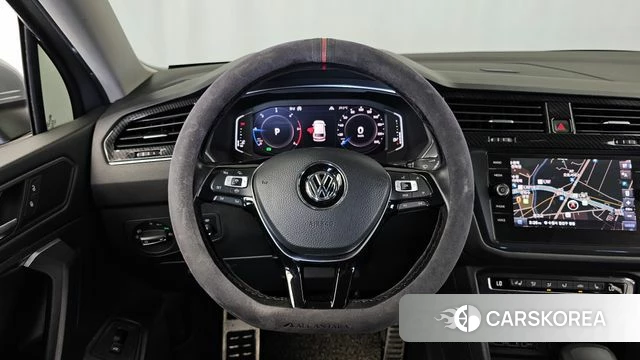Volkswagen Tiguan Allspace 2020 Серебряный из Кореи, фото 4