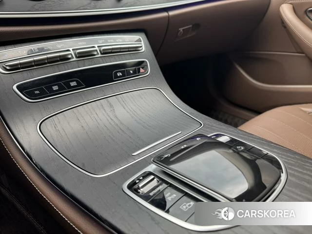 Mercedes-Benz E-class id 4215155 из Китая 4