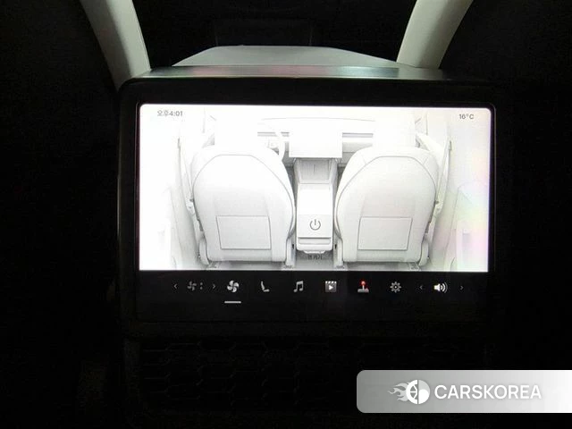 Tesla Model Y 2025 Серый из Кореи, фото 4