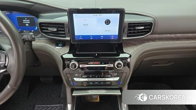 Ford Explorer 6th Generation 2021 Черный из Кореи, фото 4