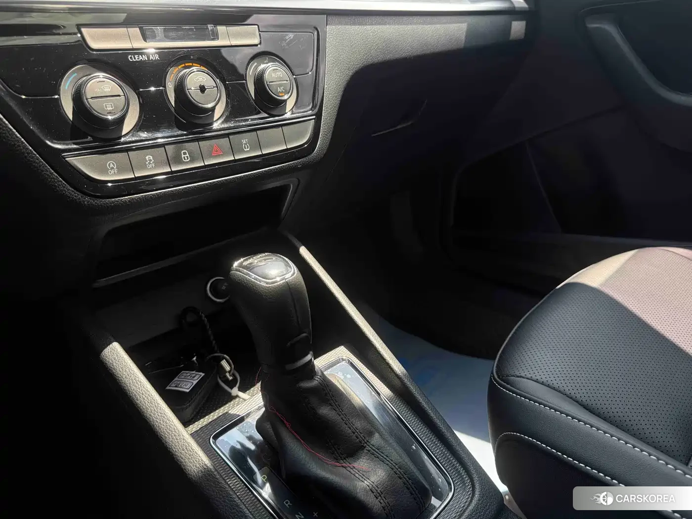 Skoda Kamiq 2022 Champagne/brown из Китая, фото 4