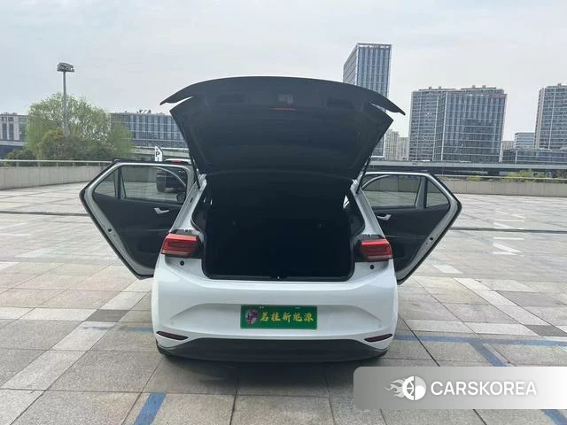 Volkswagen ID.3 2023 Белый из Китая, фото 4