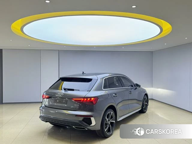 Audi A3 2021 Темно-серый из Китая, фото 4