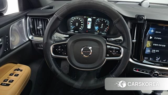 Volvo S60 3rd generation 2019 Серый из Кореи, фото 4