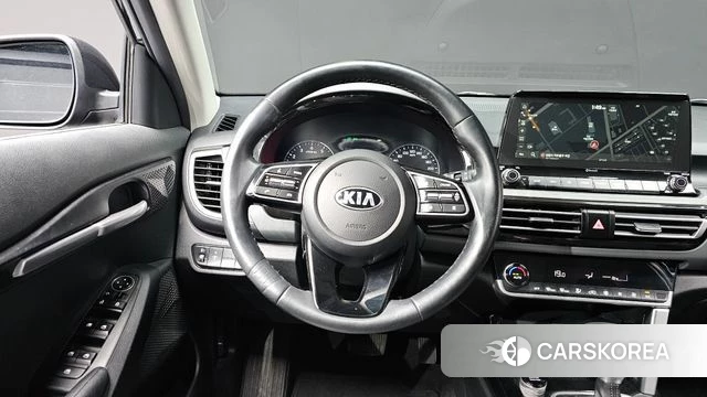 Kia Seltos 2021 Черный из Кореи, фото 4