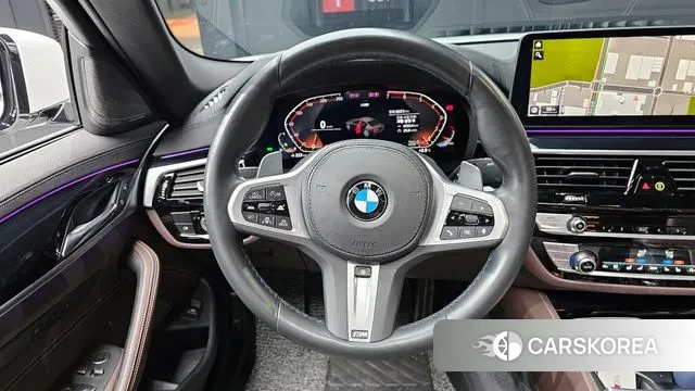 BMW 5 Series (G30) 2023 Белый из Кореи, фото 4