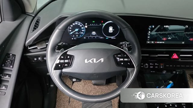 Kia Di Ol Nu Niro 2024 Белый из Кореи, фото 4