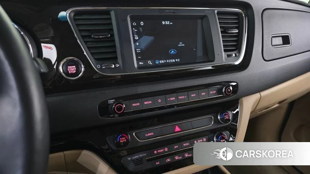 Kia The New Carnival 2018 Белый из Кореи, фото 4