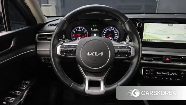 Kia K5 3rd generation 2022 Черный из Кореи, фото 4