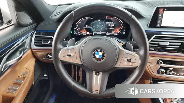 BMW 7 Series (G11) 2020 Серебристо-серый из Кореи, фото 4