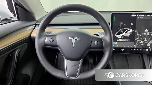Tesla Model 3 2021 Белый из Кореи, фото 4