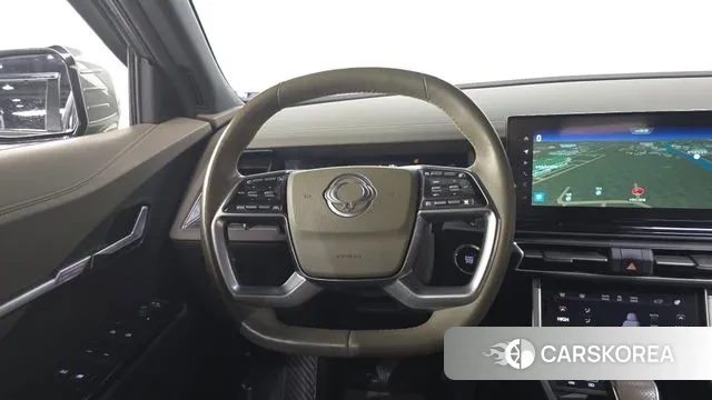 Ssangyong Torres 2023 Темно-зеленый из Кореи, фото 4