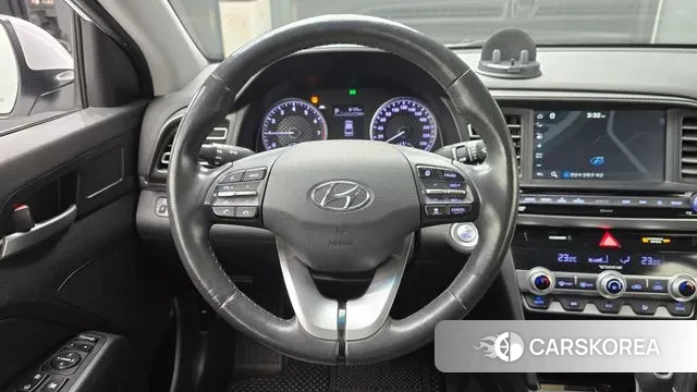 Hyundai The New Avante AD 2018 Белый из Кореи, фото 4