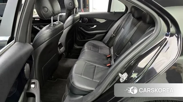 Mercedes-Benz C-Class W205 2018 Черный из Кореи, фото 4