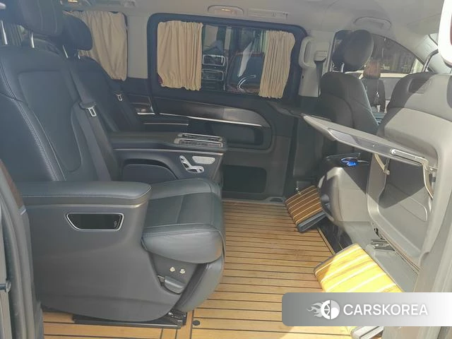 Mercedes-Benz V-class 2023 Черный из Китая, фото 4