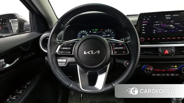 Kia The New K3 2nd generation 2022 Серый из Кореи, фото 4