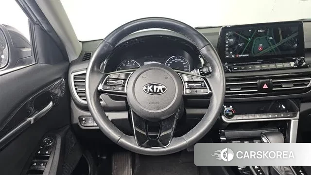 Kia Seltos 2021 Серый из Кореи, фото 4