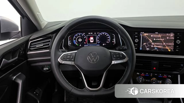 Volkswagen 7th Generation of Jetta 2023 Серебристо-серый из Кореи, фото 4